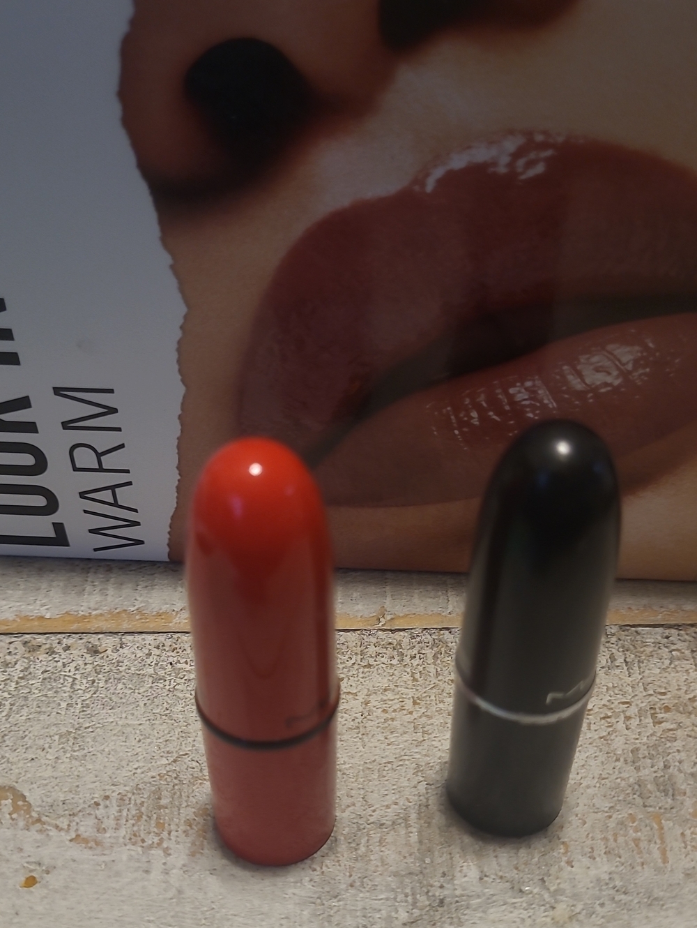 New MAC mini matte Lipstick duo in DOZEN CARNATIONS & ALL FIRED UP